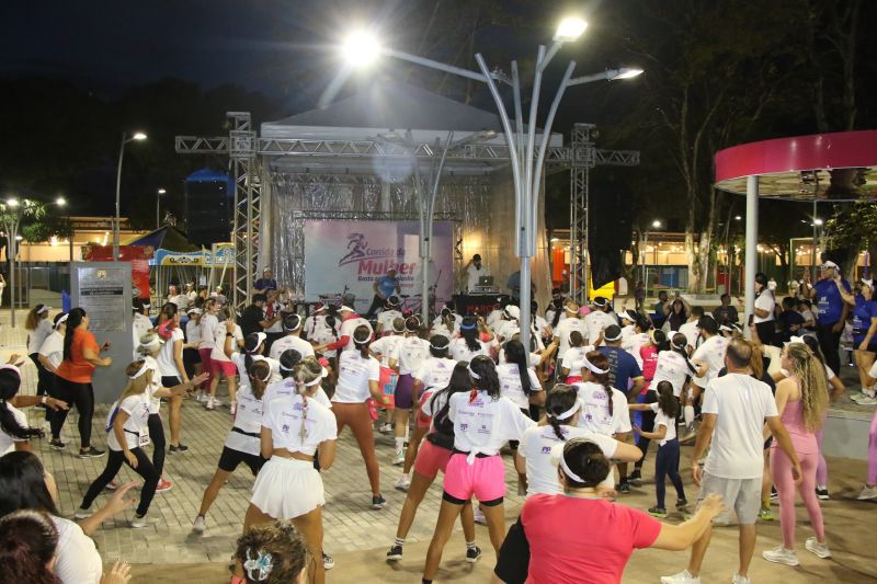 Corrida da Mulher Basta ao Feminicídio