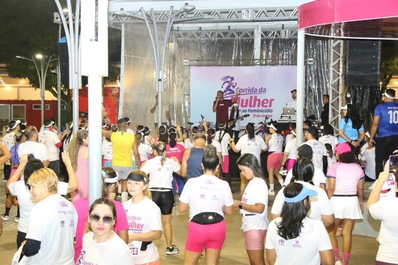Corrida da Mulher Basta ao Feminicídio