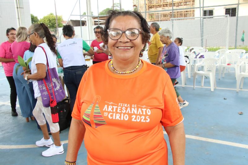 Entrega de mudas e oficina de percepção ambiental no CRAS Estrela