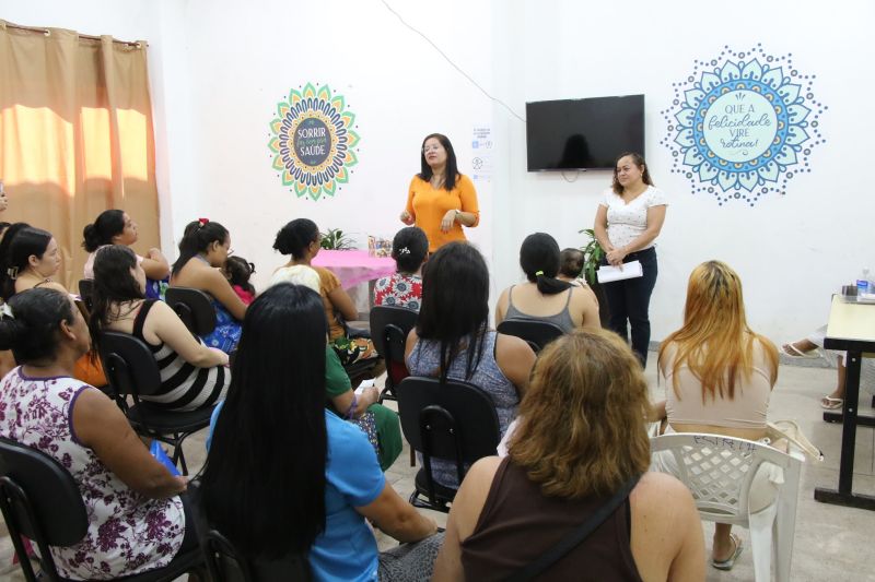 Entrega de mudas e oficina de percepção ambiental no CRAS Estrela