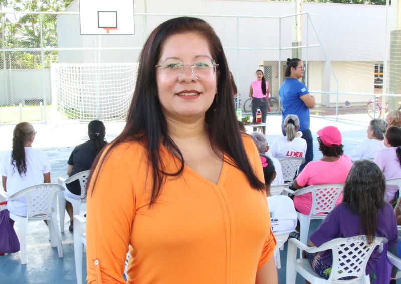 Entrega de mudas e oficina de percepção ambiental no CRAS Estrela