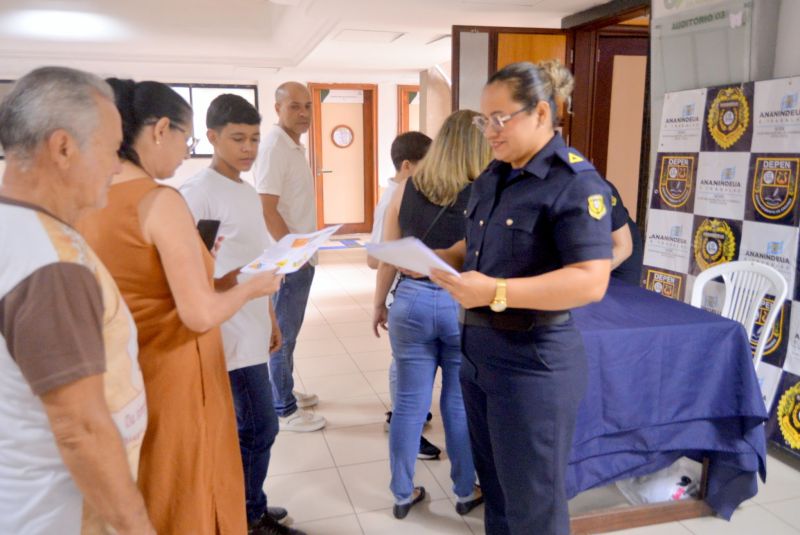 Aula inaugural do Projeto Anjos da Guarda no auditório Unama Ananindeua