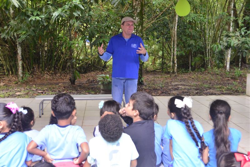 Projeto Águas de Março na Eco-escola municipal Ana Maria da Silva Souza no Icuí Guajará