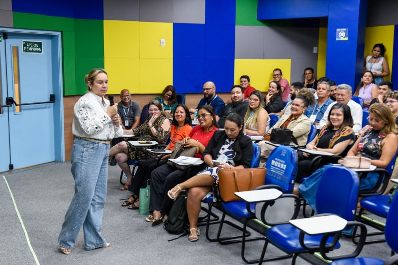 1º Encontro de Alinhamento de Pessoas no Auditório da Estácio