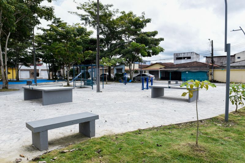 Praça Eliana Aranha no conj Geraldo Palmeira bairro Distrito Industrial