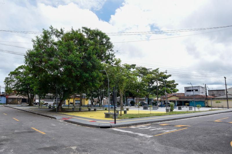 Praça Eliana Aranha no conj Geraldo Palmeira bairro Distrito Industrial