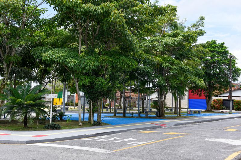 Praça Eliana Aranha no conj Geraldo Palmeira bairro Distrito Industrial