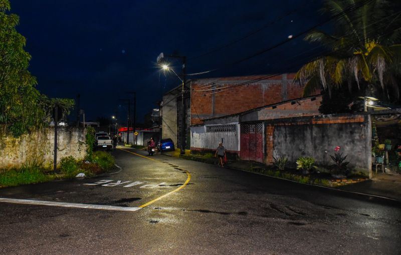 Inauguração de ruas pavimentadas,São Luis, São Lucas, Mário de Andrade, Campo de Queiroz e António Lemos no bairro de Águas Lindas