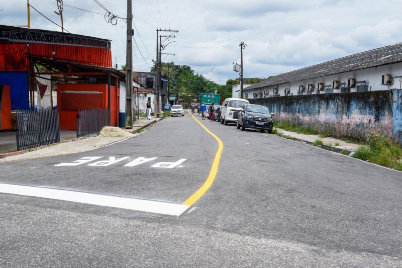 Inauguração de ruas pavimentadas,São Luis, São Lucas, Mário de Andrade, Campo de Queiroz e António Lemos no bairro de Águas Lindas