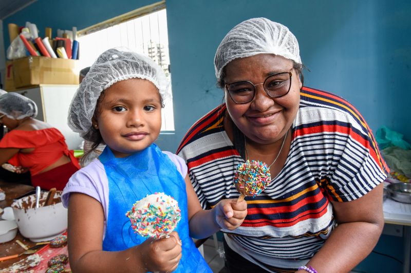 Oficina de chocolate no CRAS Uirapuru no Icuí