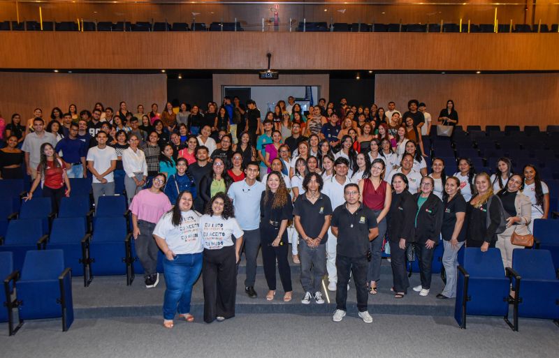 Cine clube APUI no Teatro de Ananindeua