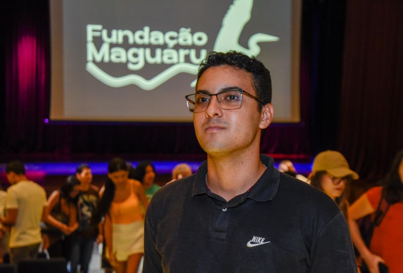 Cine clube APUI no Teatro de Ananindeua