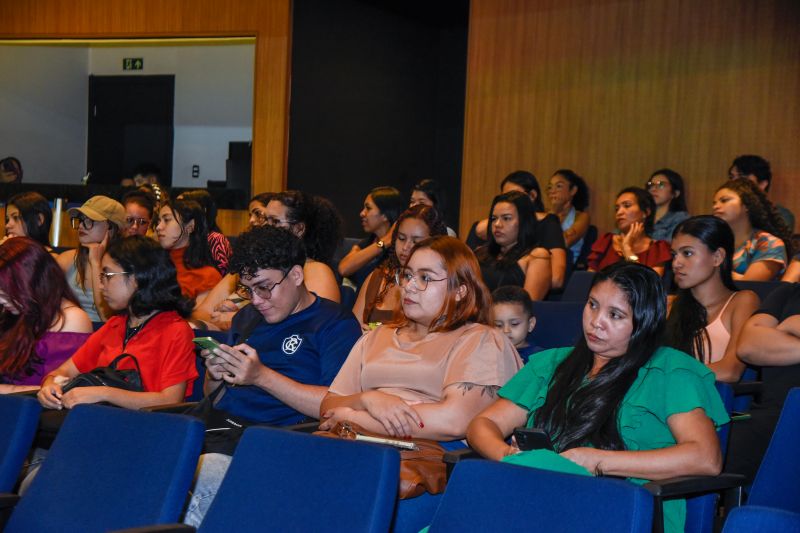 Cine clube APUI no Teatro de Ananindeua