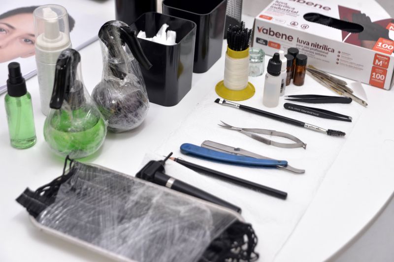 Curso de Design de Sobrancelhas