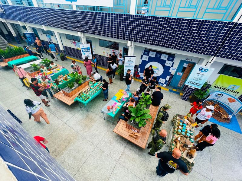Prefeitura em Movimento na Escola Santa Margarida no bairro 40 Horas