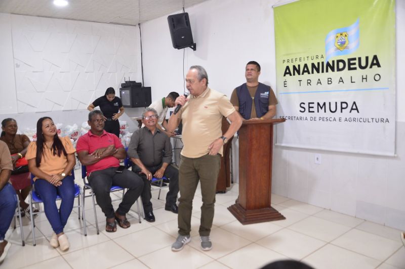 1° Seminário de Avicultura Familiar de Ananindeua na escola João Paulo Il