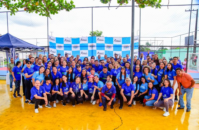 Entrega de material esportivos no Park Zona Sul