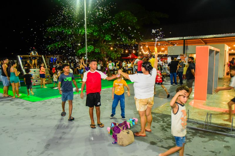 Inauguração da praça do conjunto Uirapuru no Icuí