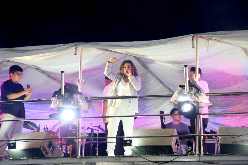 Marcha para Jesus da praça da Bíblia até Arterial 18