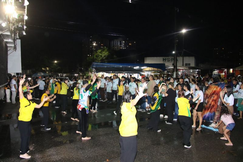 Marcha para Jesus da praça da Bíblia até Arterial 18