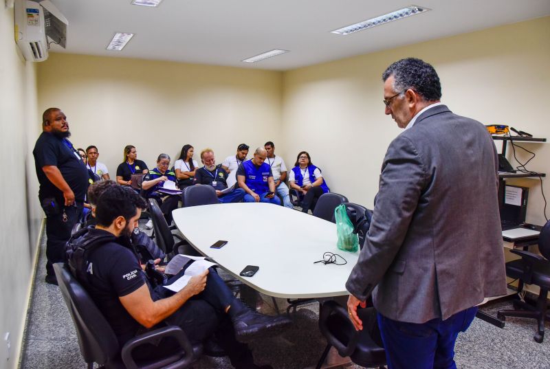 Ação MM nos pontos de açaí em Ananindeua
