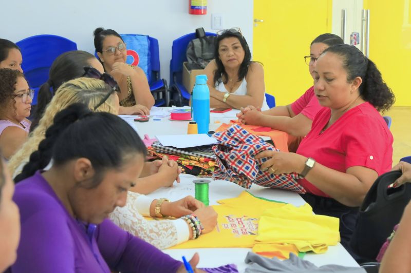Curso de customização de roupa junina