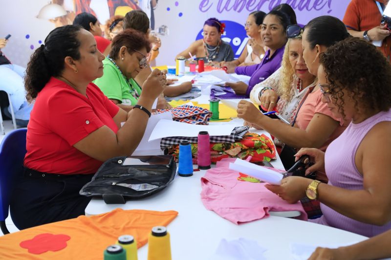 Curso de customização de roupa junina