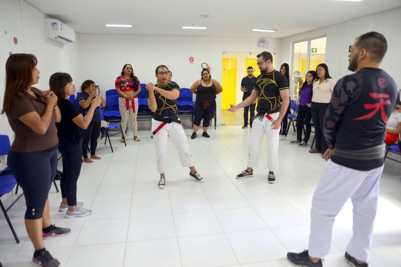 Curso de auto defesa para as mulheres assistidas na Casa da Mulher Brasileira