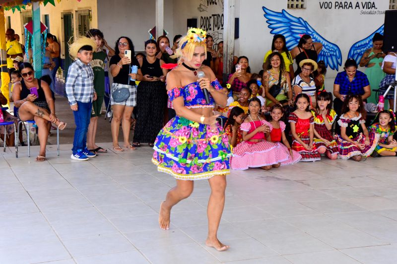Festa junina na escola EMEF Raimunda Pinto no bairro 40 Horas