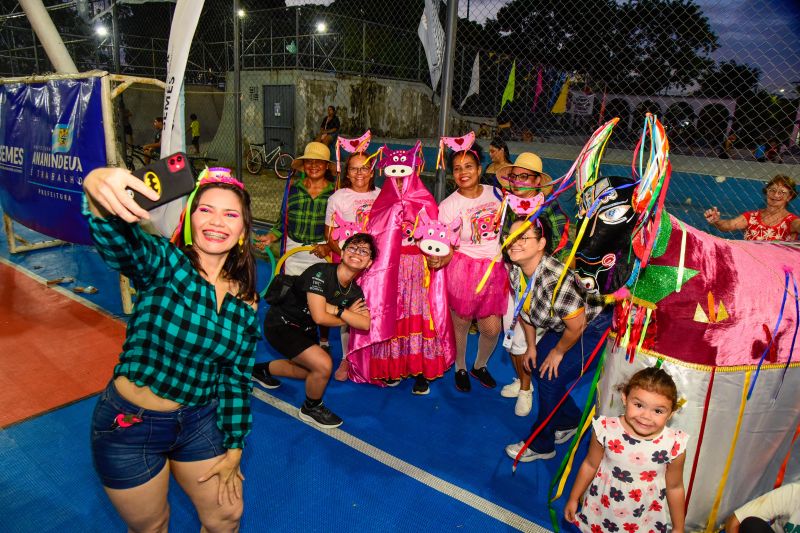 Encerramento do Cidade e Saúde na praça Tancredo Neves na Cidade Nova