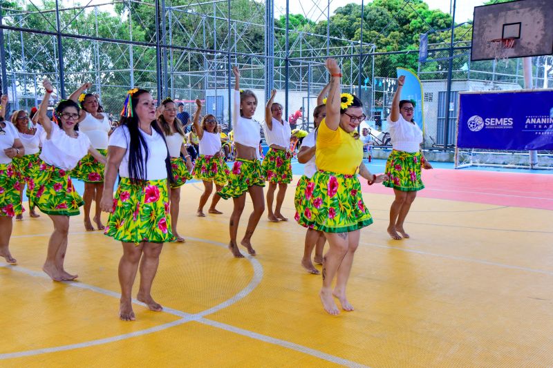 Encerramento do Cidade e Saúde na praça Tancredo Neves na Cidade Nova