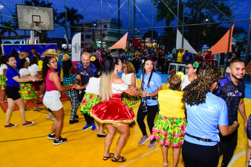 Encerramento do Cidade e Saúde na praça Tancredo Neves na Cidade Nova