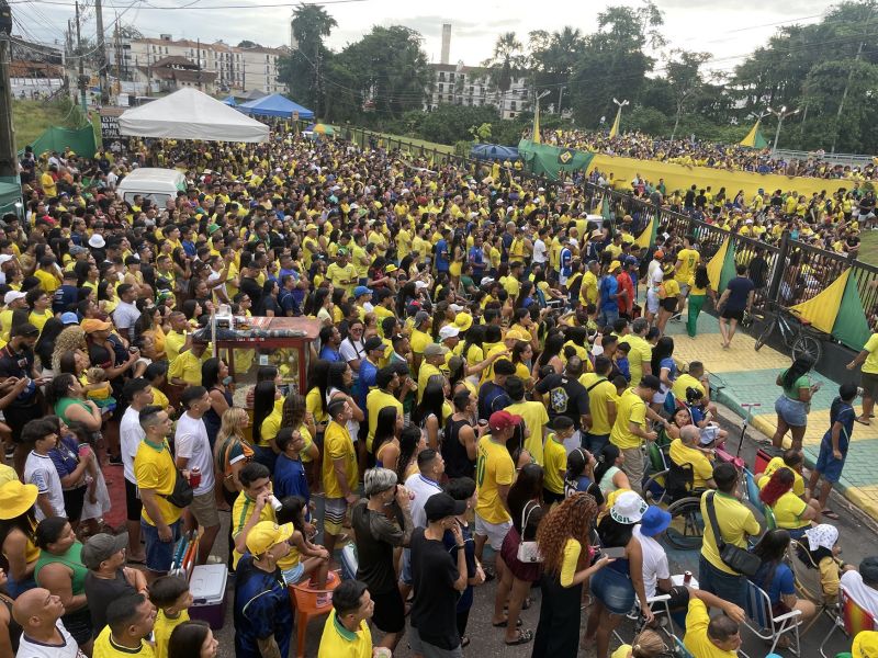 Jogo da Seleção Brasileira no Parque Vila Maguary