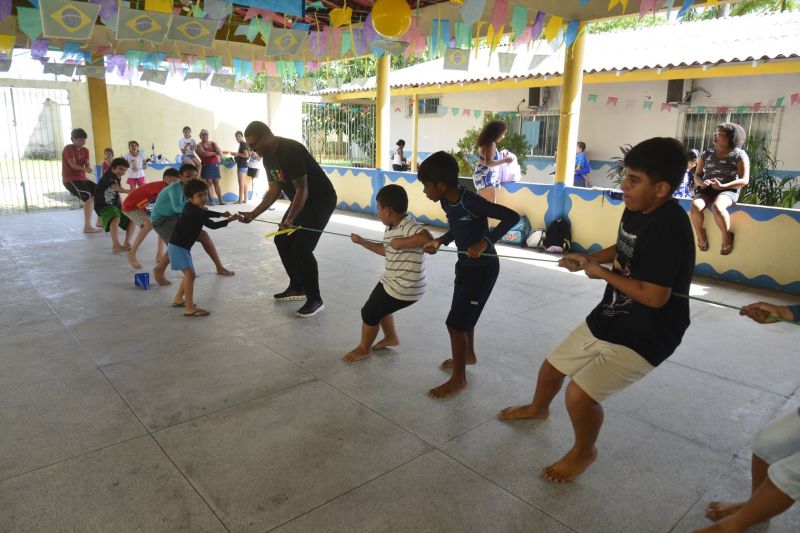 Colônia de Férias no CRAS do Complexo 6