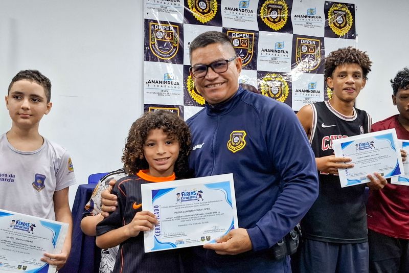 Encerramento das Férias Esportivas e entrega dos Certificados