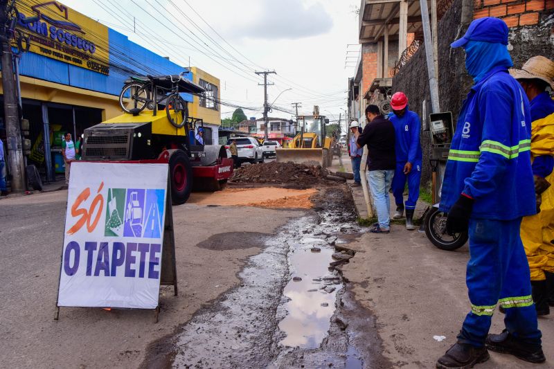 Lançamento do programa Só o Tapete na rua Bom Sossego no bairro Centro