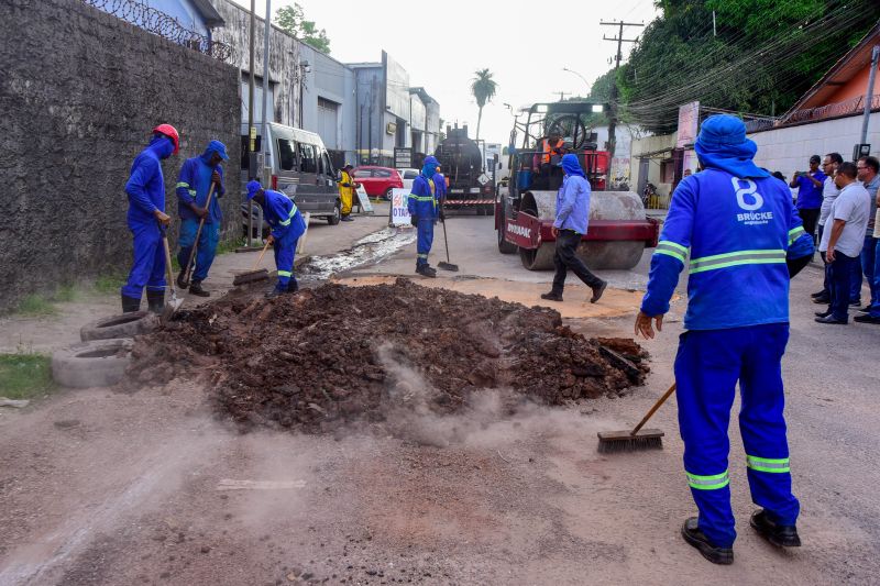 Lançamento do programa Só o Tapete na rua Bom Sossego no bairro Centro
