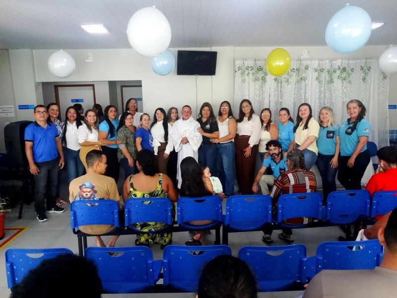 Aniversário de 1 ano da clínica saúde da família Deus é Amor na travessa Sn 21 na Cidade Nova