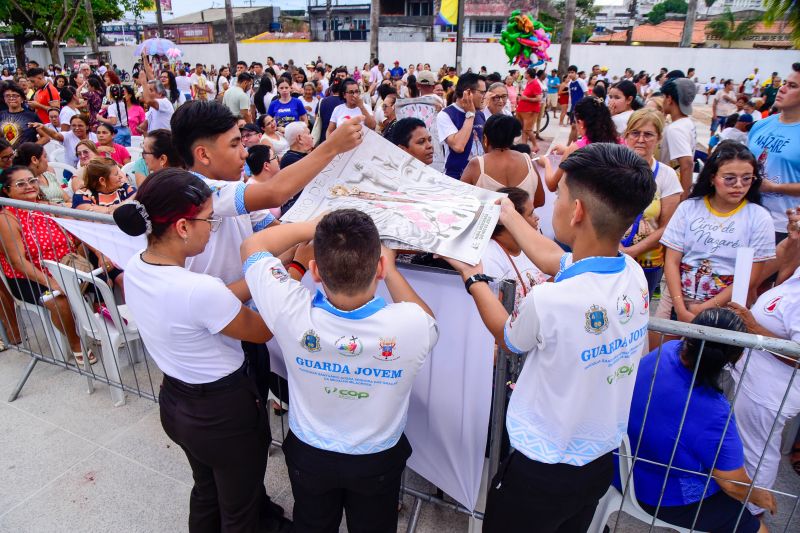 Traslado da imagem peregrina de Nossa Senhora de Nazaré em Ananindeua.