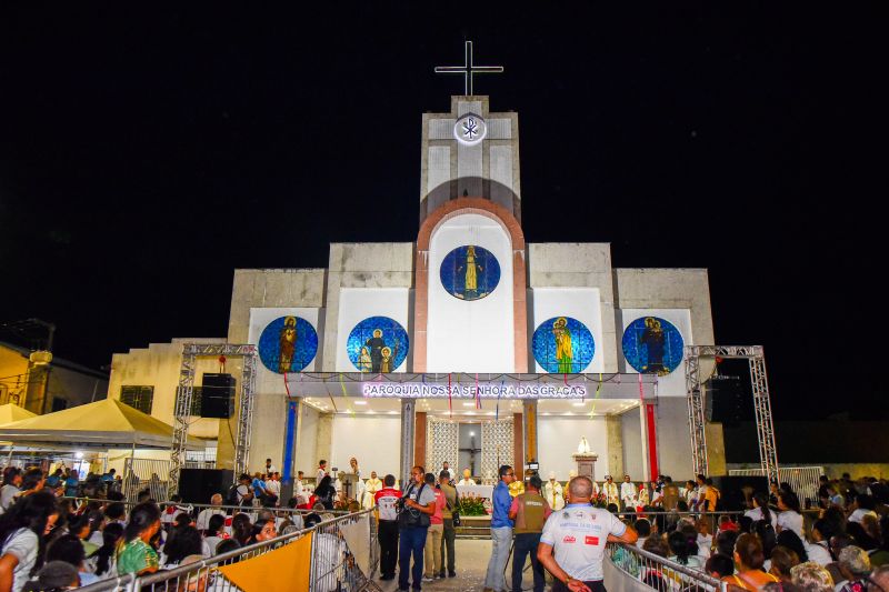 Traslado da imagem peregrina de Nossa Senhora de Nazaré em Ananindeua.