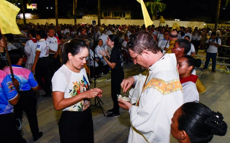 Traslado da imagem peregrina de Nossa Senhora de Nazaré em Ananindeua.