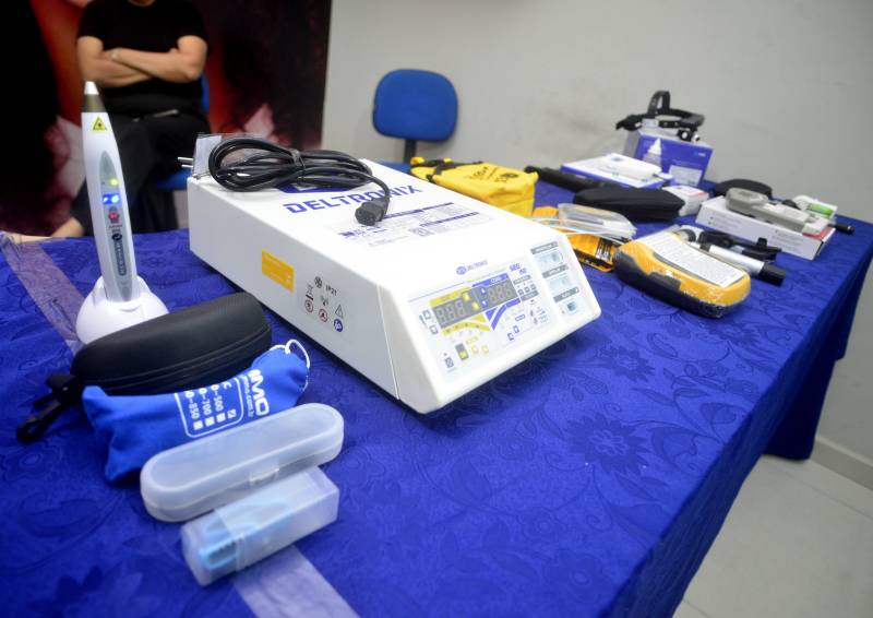 Equipamentos novos de última geração. 