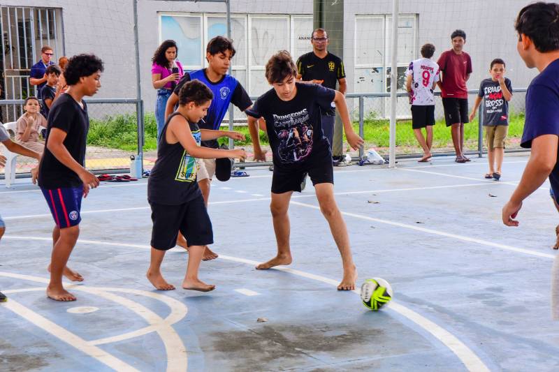 Além das apresentações, a programação proporcionou momentos de diversão, interação e convivência entre os estudantes.