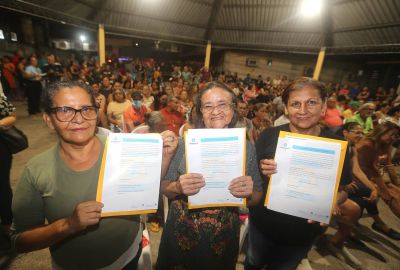 galeria: Entrega Títulos de Propriedade das comunidades Park Laguna e Deus Proverá