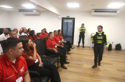 galeria: Palestra para condutores de motos