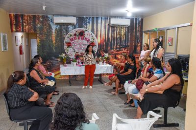 notícia: CREAS I reforça rede de proteção às mulheres em Ananindeua