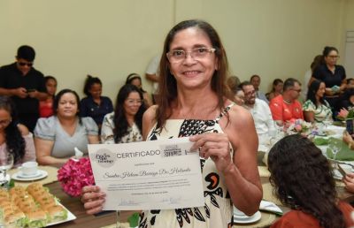 notícia: Curso gratuito de “Mesa Posta” certifica mais de 200 alunos em Ananindeua
