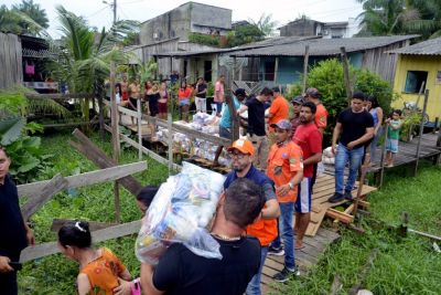 notícia: Prefeitura continua acompanhando e apoiando vítimas das enchentes do último fim de semana